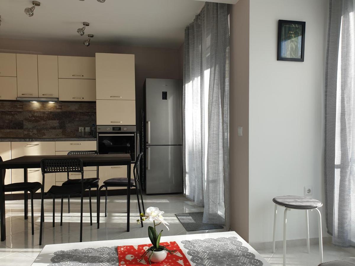 New The Twins Varna Two-Bedroom, Apt 5 At 15 Tsani Ginchev Street, Floor 3 Екстериор снимка