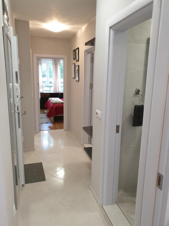 New The Twins Varna Two-Bedroom, Apt 5 At 15 Tsani Ginchev Street, Floor 3 Екстериор снимка