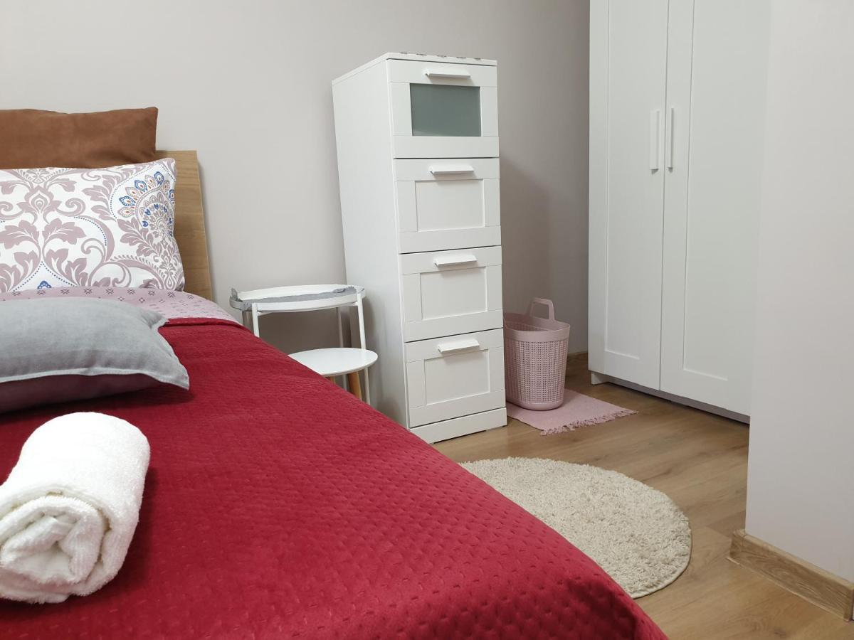 New The Twins Varna Two-Bedroom, Apt 5 At 15 Tsani Ginchev Street, Floor 3 Екстериор снимка